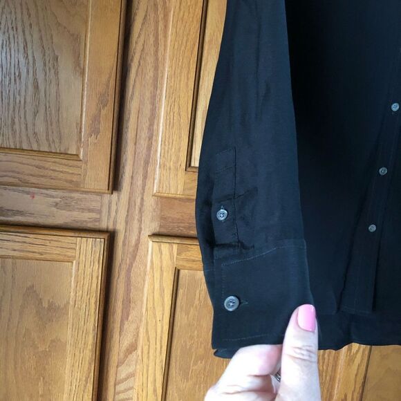 Everlane The Clean Silk Relaxed Button Down Shirt Black - 4 - Picture 7 of 14